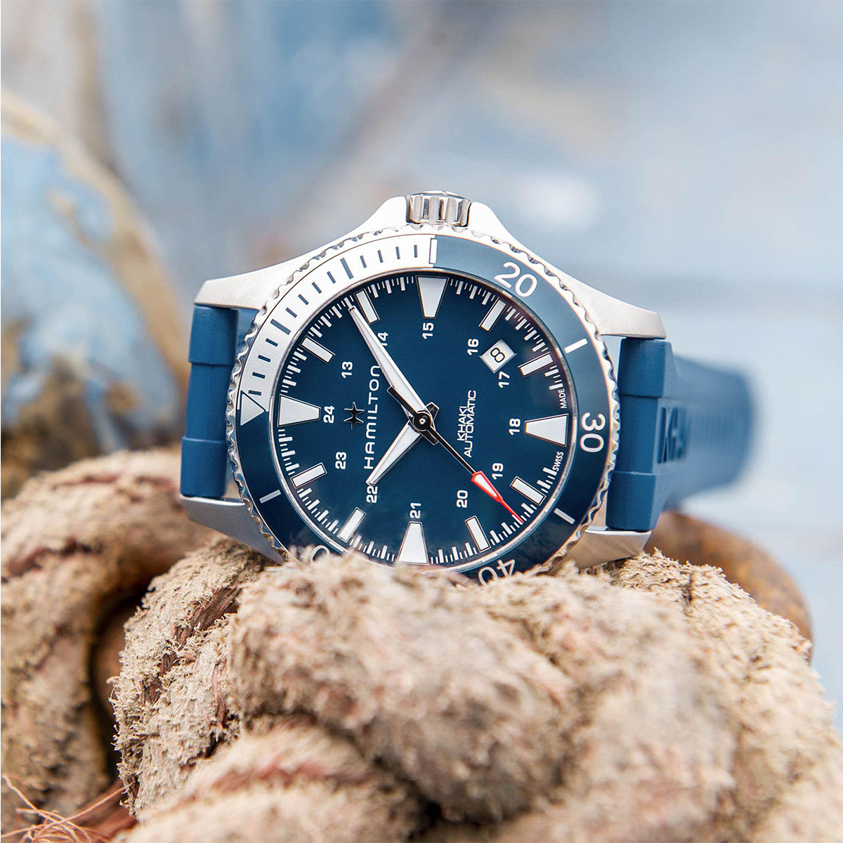 Hamilton Khaki Navy Watches Collection In Canada | Bijoux