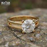 Oval-Cut Diamond Engagement Ring with a Sleek Double Gold Band - Bijoux Eclore