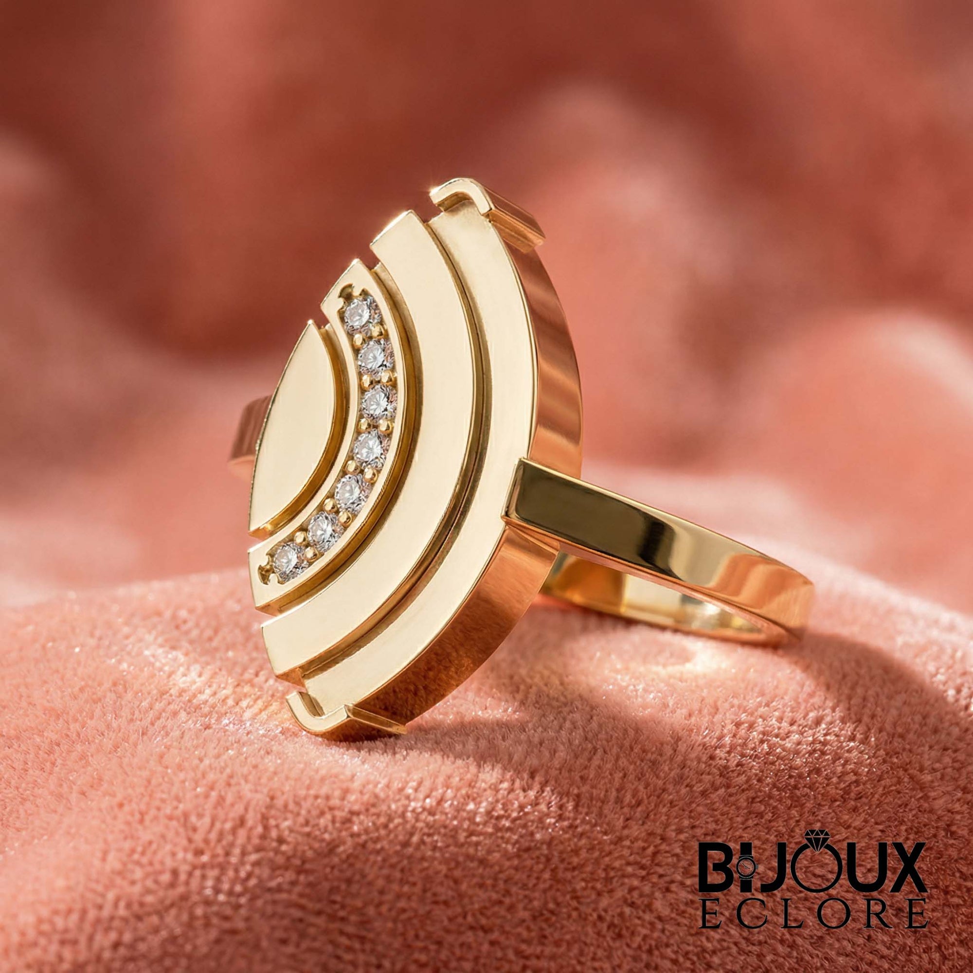 Timeless Elegance Ring Featuring Layered Gold and Diamond Row - Bijoux Eclore