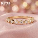 Graduated Round Diamond Ring with Modern Gold Step Design - Bijoux Eclore