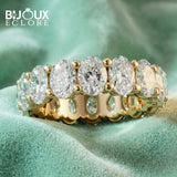 Oval Diamond Wedding Band with Sculpted Gold Basket - Bijoux Eclore