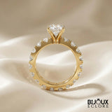 Oval-Cut Diamond Ring with Unparalleled Radiance - Bijoux Eclore