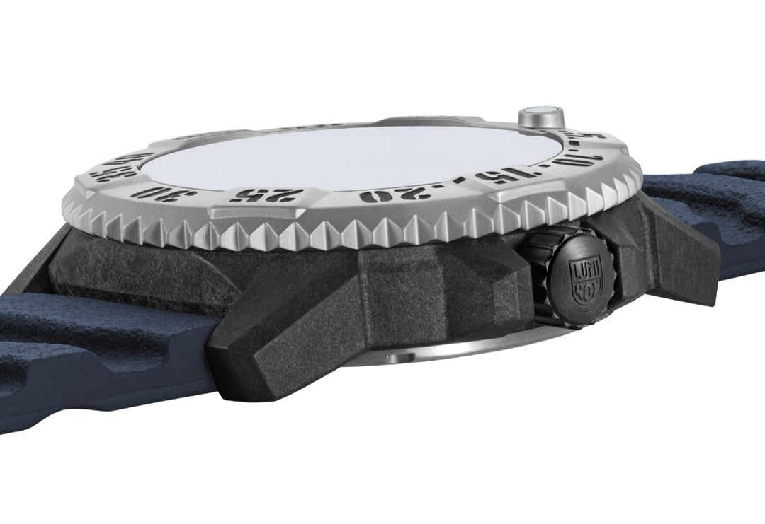 Luminox Men's MIL-SPEC 46mm Blue Dial Carbonox Military Watch - XL.3355.2 - Bijoux Eclore