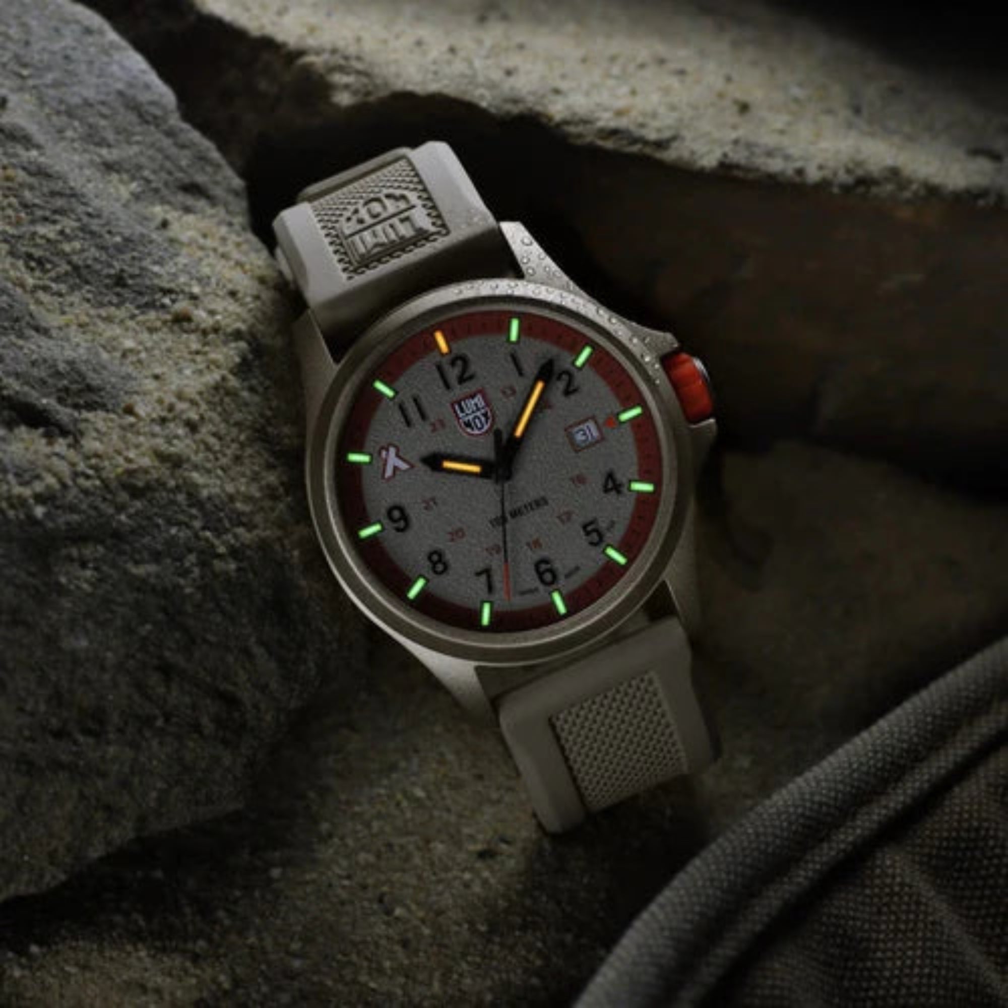 luminox XB.3717 Bear Grylls Survival Land - Bijoux Eclore