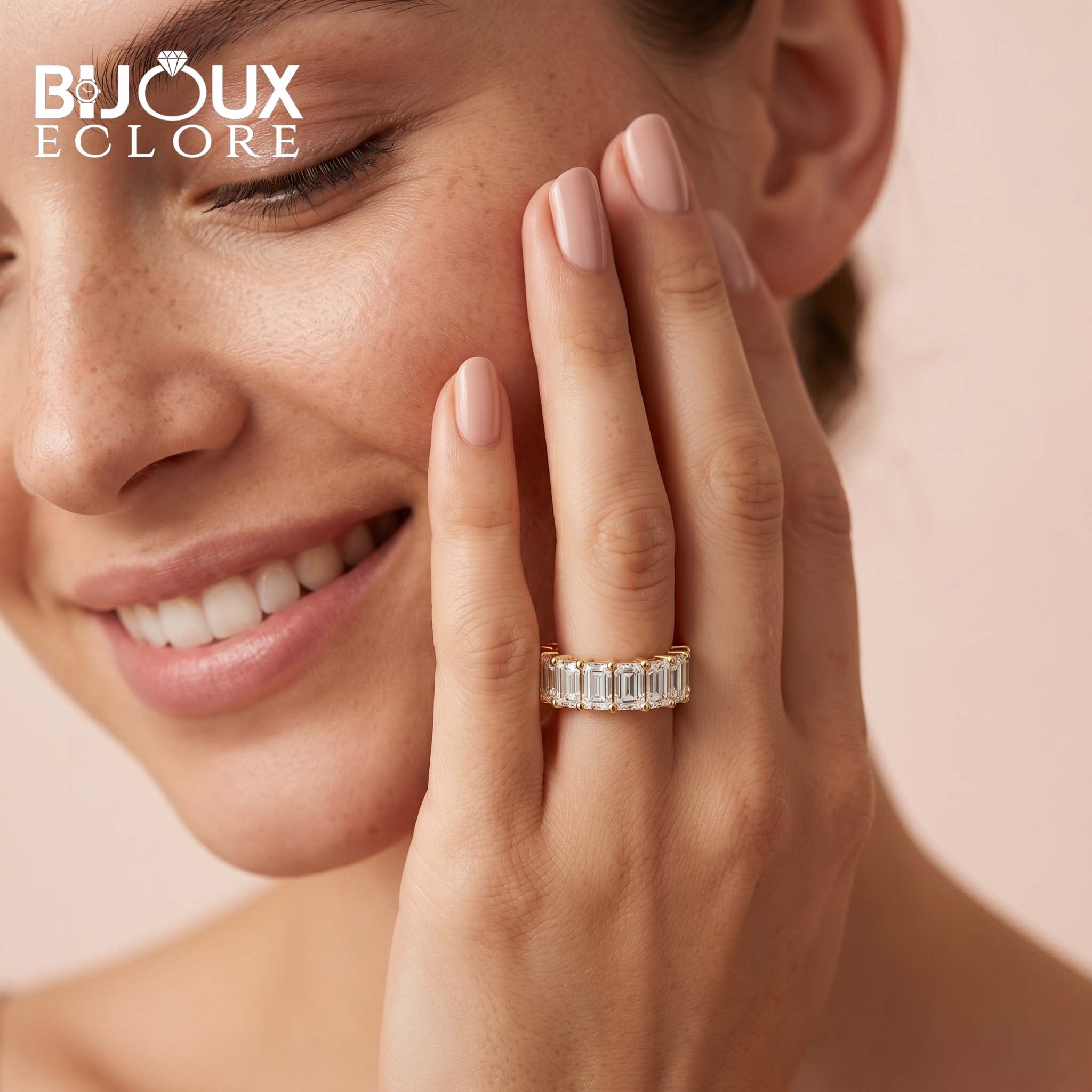 Luxury Full Eternity Diamond Ring in Yellow Gold with Emerald Cut Center Stones - Bijoux Eclore