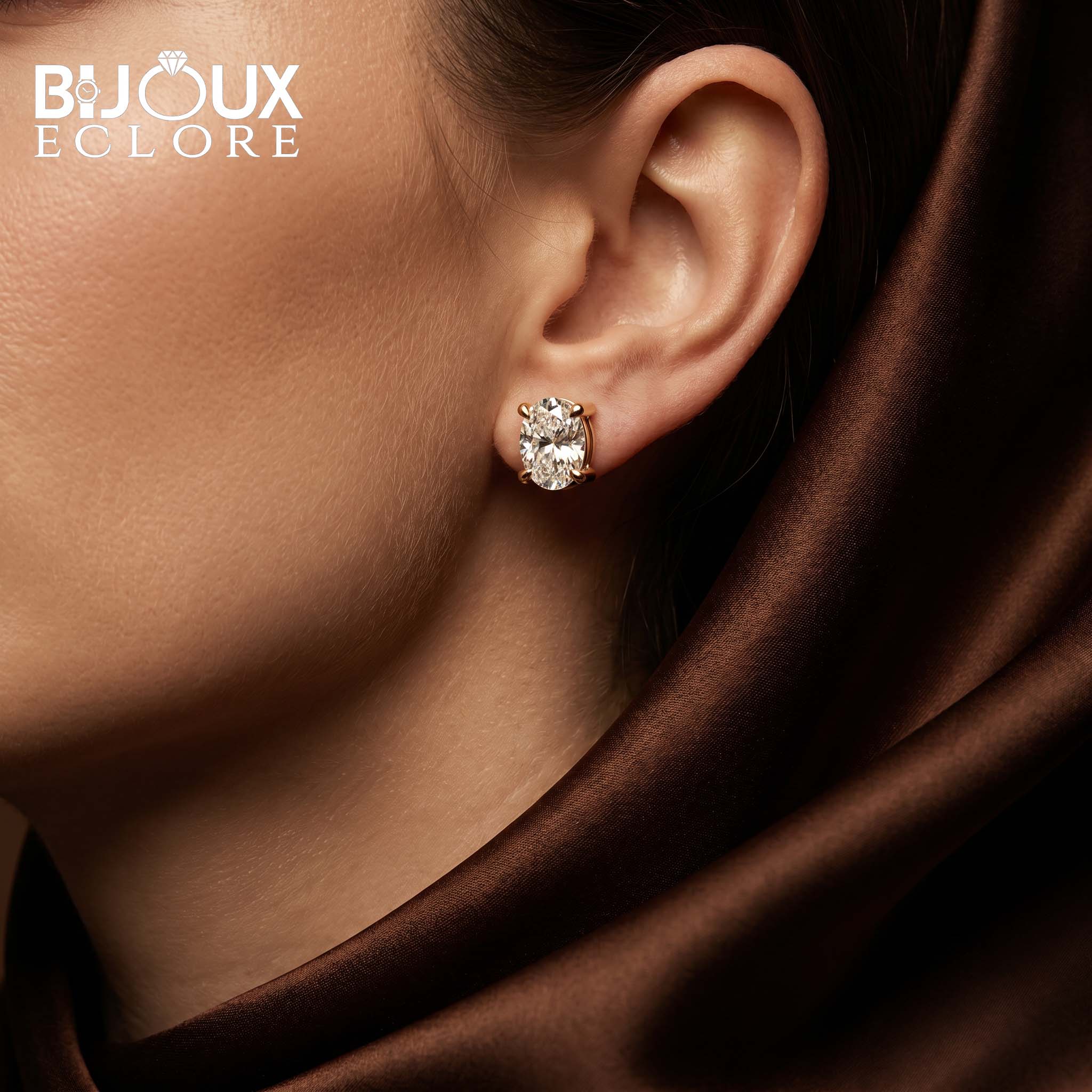 Luxury Oval Solitaire Earrings with Refined Gold Mounting - Bijoux Eclore