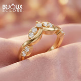 Petal Cluster Diamond Chevron Band in Yellow Gold - Bijoux Eclore