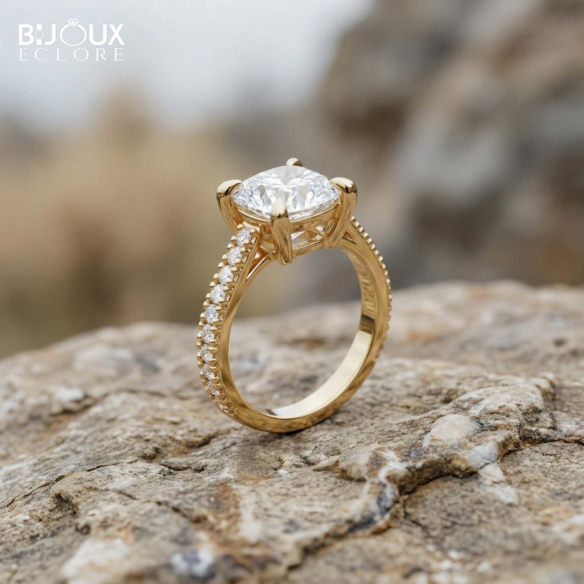 Cushion-Cut Diamond Engagement Ring with Sparkling Side Stones on a Classic Gold Band - Bijoux Eclore