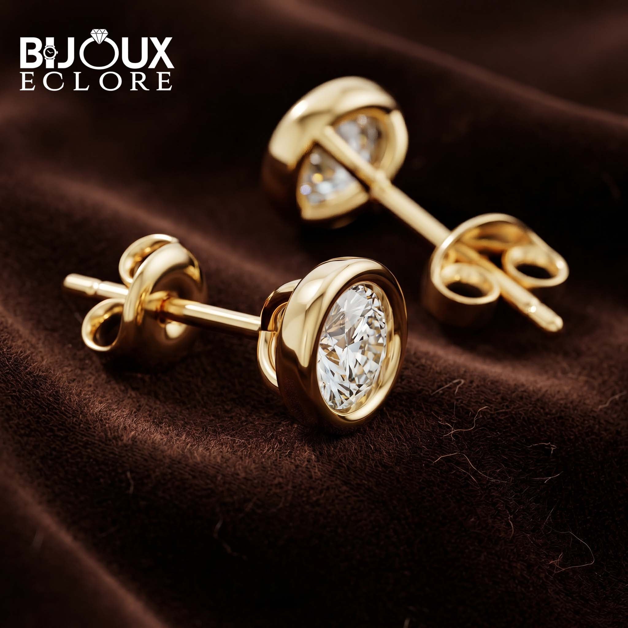 Minimal Diamond Stud Earrings in Warm Yellow Gold - Bijoux Eclore