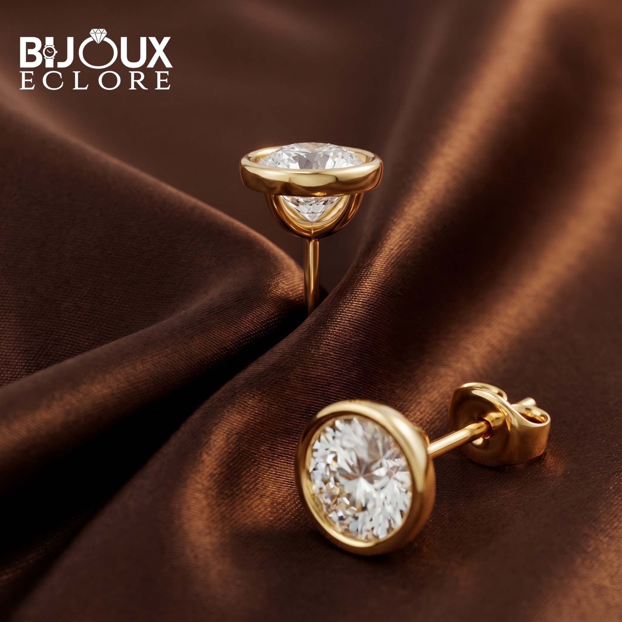 Minimal Luxury Diamond Stud Earrings in Yellow Gold - Bijoux Eclore