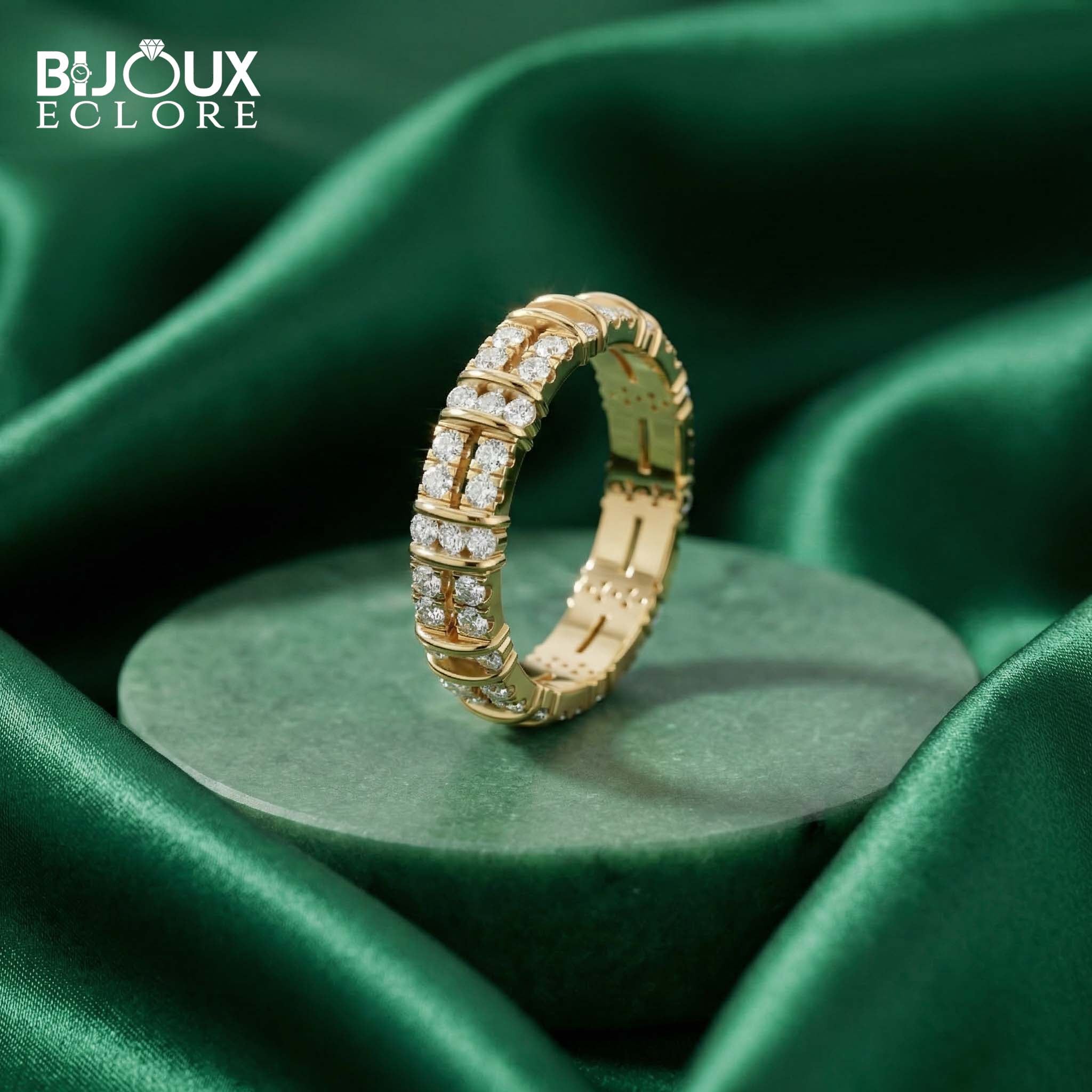 Sophisticated Statement Eternity Ring with Round Diamond Accents in Polished Gold - Bijoux Eclore