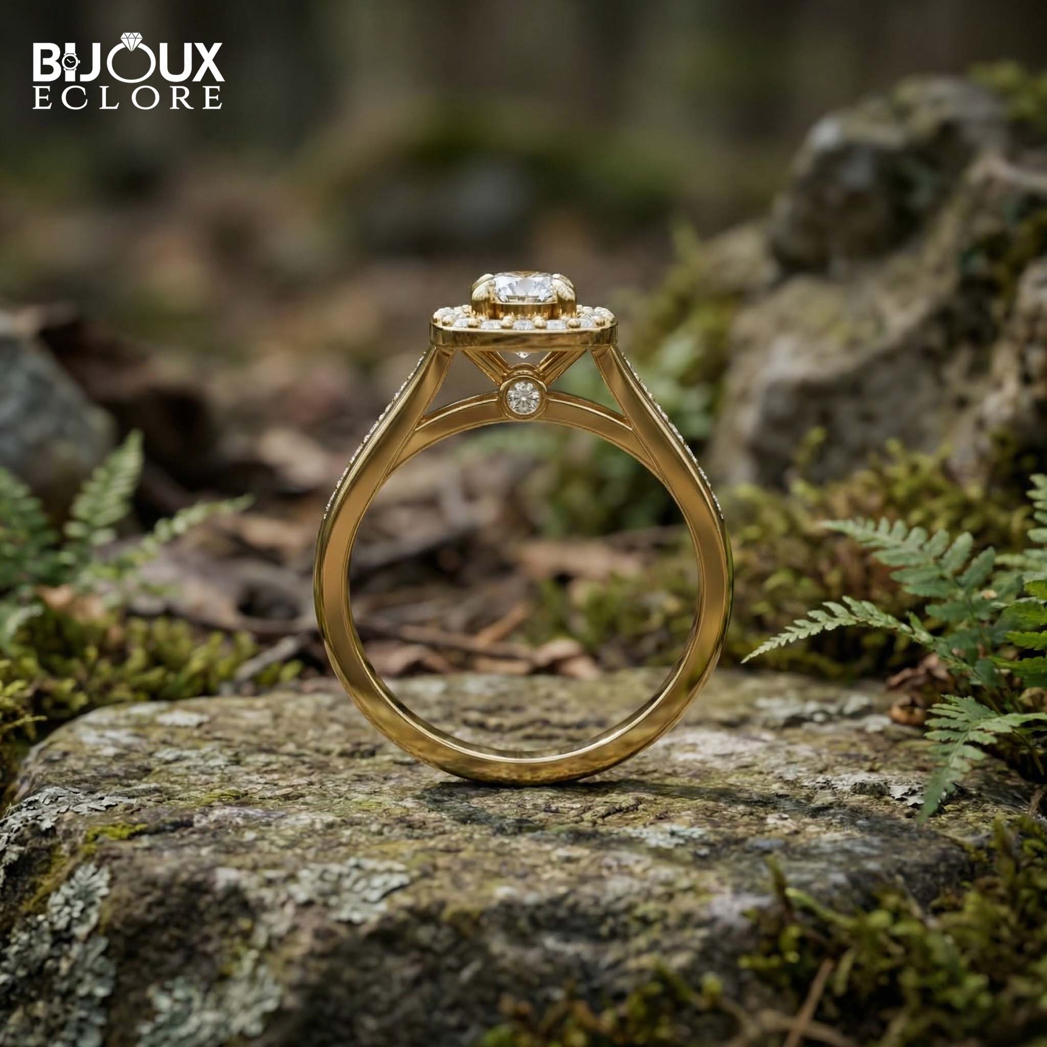 Round-Cut Diamond Surrounded by Sparkling Side Stones, Set in a Timeless Yellow Gold Band - Bijoux Eclore