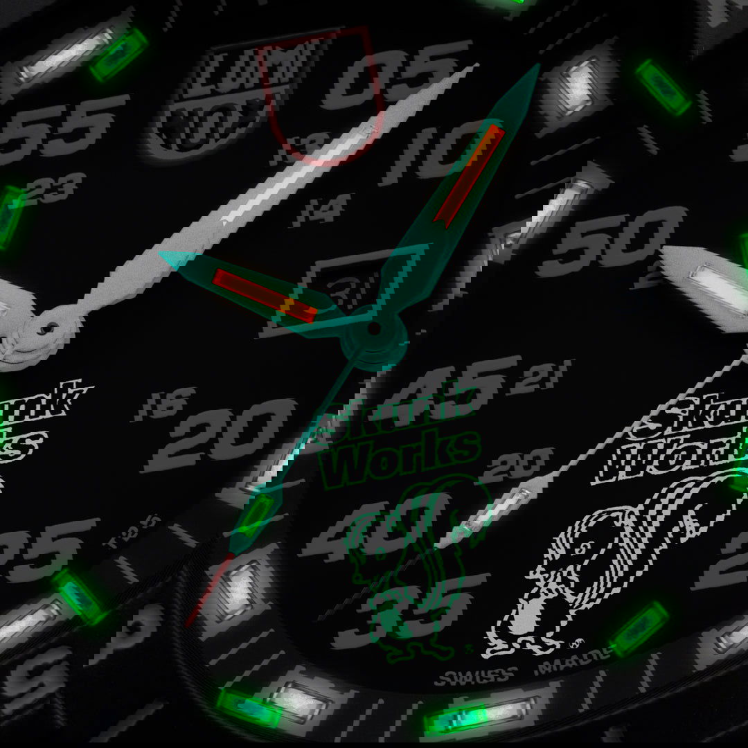 Luminox F117 Nighthawk x Skunk Works Heritage Pilot Watch XA.6442.H.SET