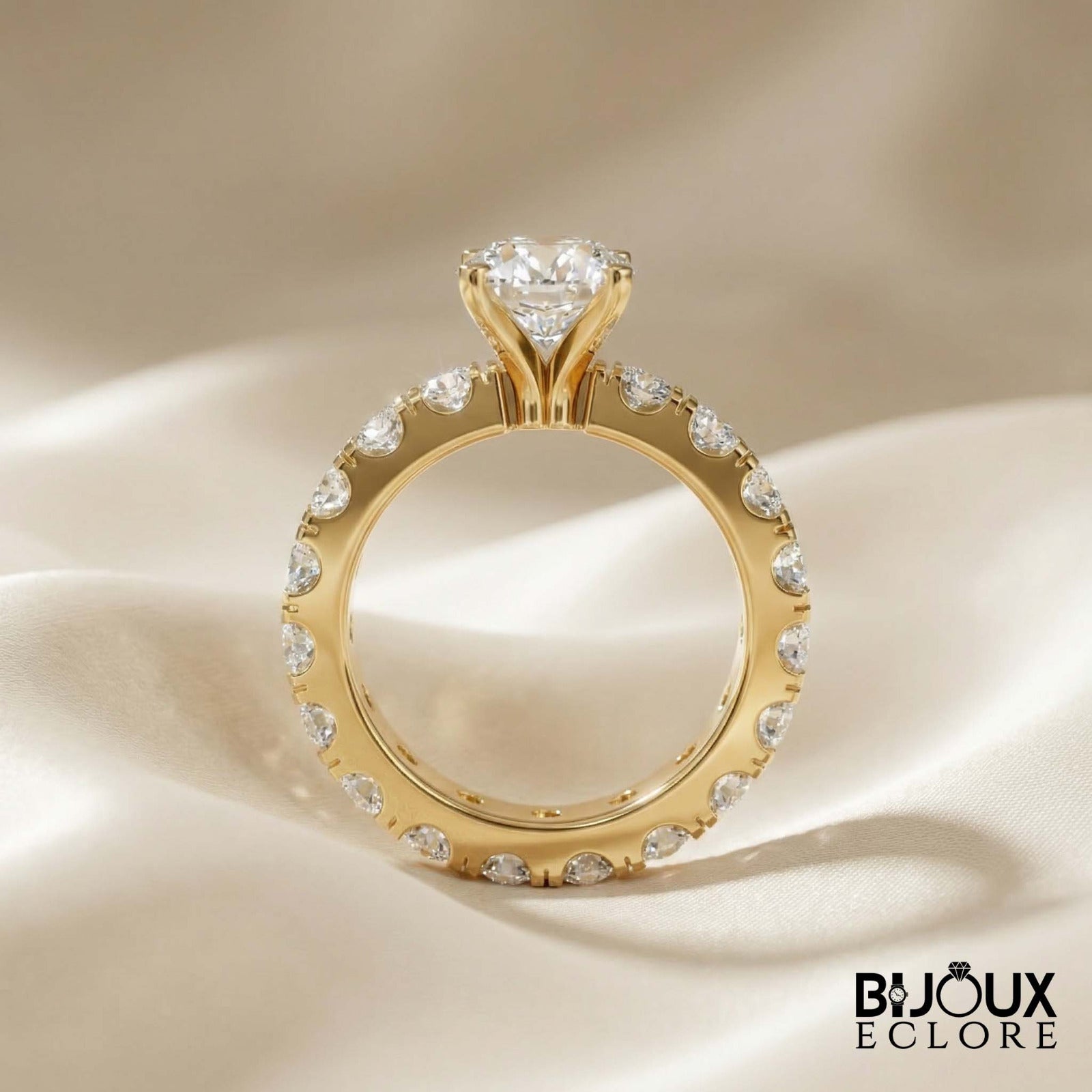 Oval-Cut Diamond Ring with Unparalleled Radiance - Bijoux Eclore