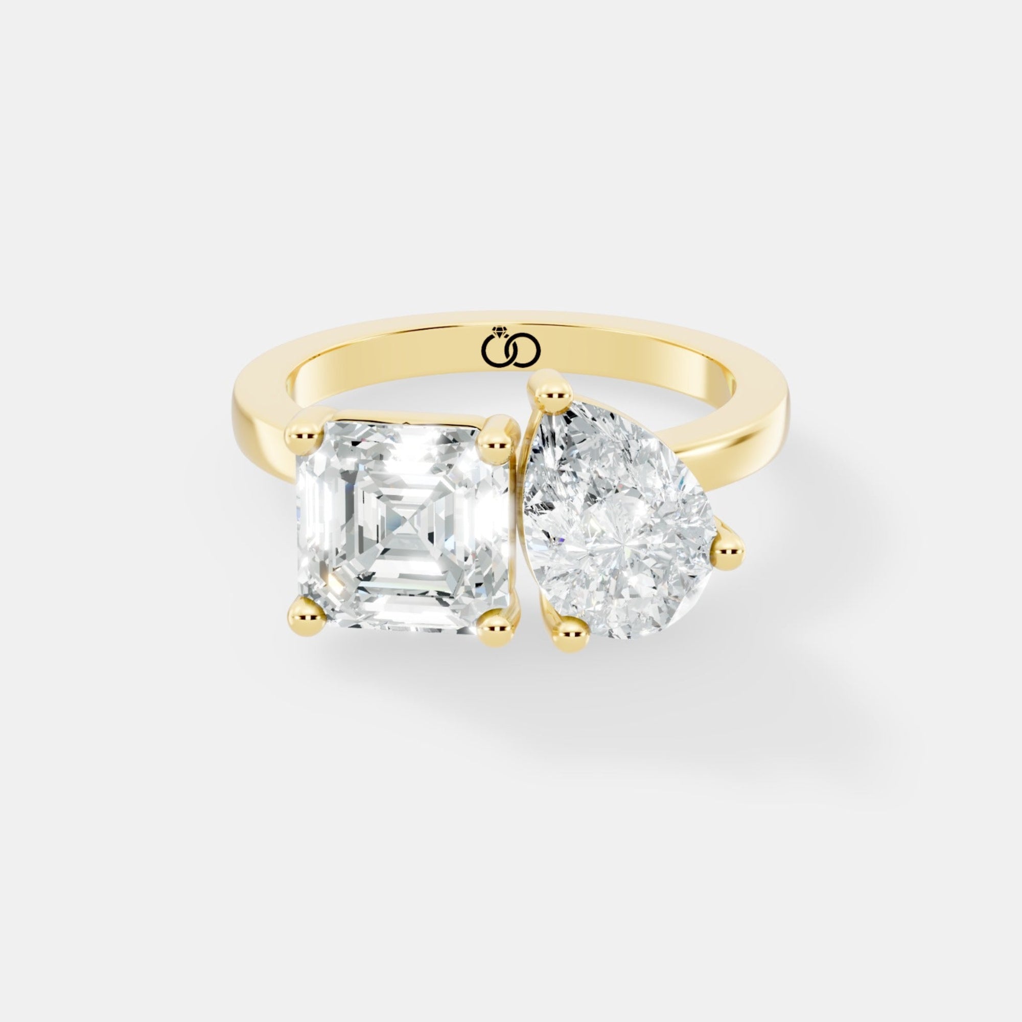 Asscher & Pear-Cut Two-Stone Diamond Ring in 14K Yellow – A Timeless Duo of Brilliance - Bijoux Eclore