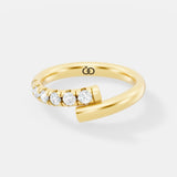 Round-Cut Diamond Wrap Ring – A Contemporary Twist on Timeless Sparkle - Bijoux Eclore