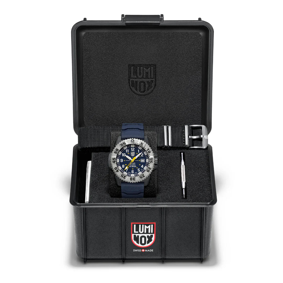 Luminox MIL-SPEC Deep Blue 3350 Series XL.3355.SET - Bijoux Eclore